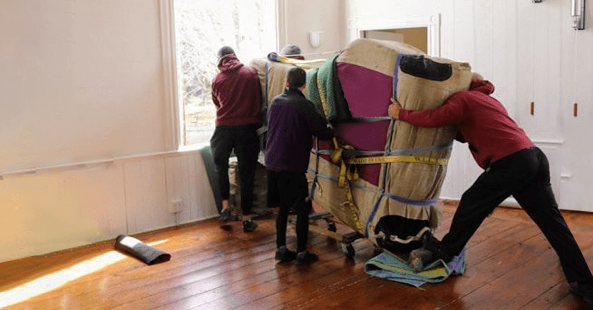 Holiday Rush? Let In-Home Moving Services Do the Heavy Lifting for You